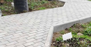 Профессиональная укладка брусчатки в Новомосковске в октябре