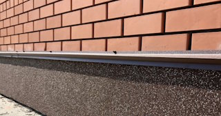 Облицовка цоколя керамогранитом в Новомосковске в октябре