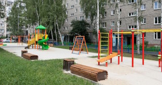 Благоустройство детской площадки во дворе от 1962 руб. в Новомосковске