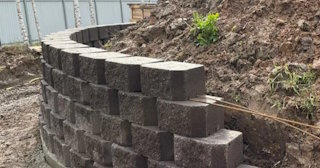Установка подпорной стенки в Новомосковске в октябре