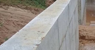 Строительство подпорной стенки из бетона в Новомосковске в октябре